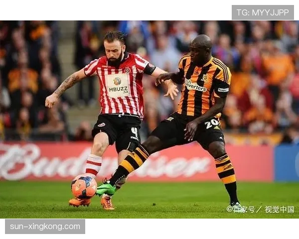 内维斯从波尔图核心到英超赛场的转型困境与适应机制分析