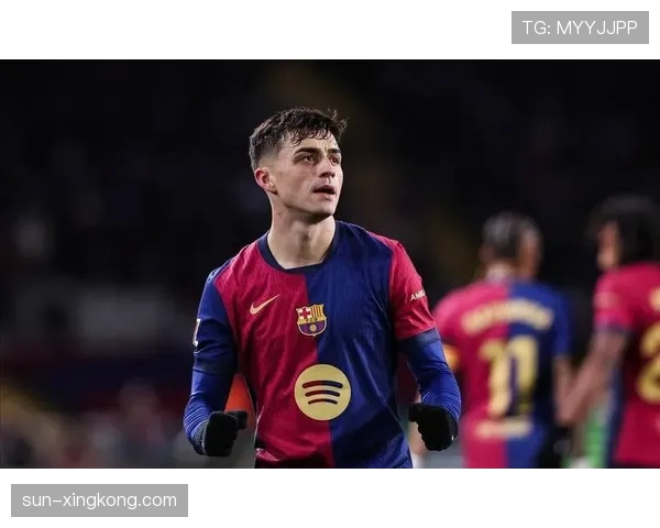 佩德里前移后如何通过直塞撕开防线：中场角色进化的关键转变